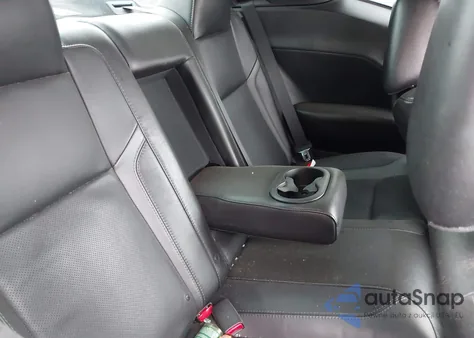 2018 Dodge Challenger Sxt Plus из США, поврежденный, VIN 2C3CDZAG3JH199175